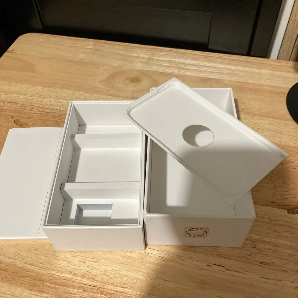 Apple Box
